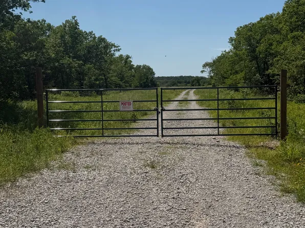 3 Hobbs Creek Rd, Collinsville, OK 74021