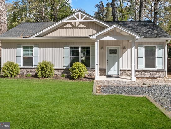 1036 Omar Dr, Crownsville, MD 21032