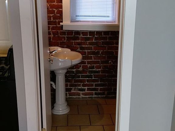 5th image of 317 S 27th Ave APT 2