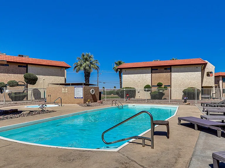 453 Lake Havasu Ave N #D — Photo 23