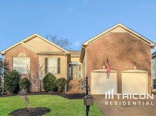 427 Wind Dance Dr, Lebanon, TN 37087