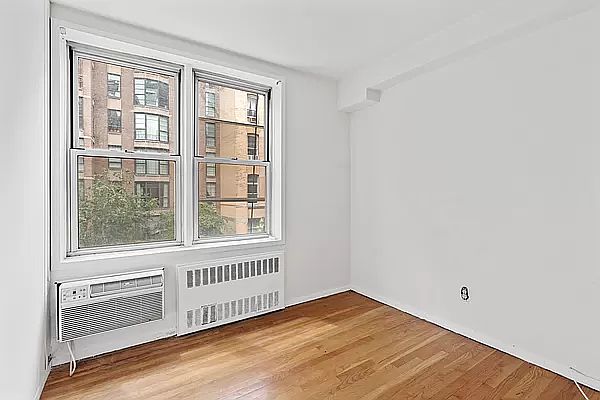 1st image of 25 W 13th St APT 3FS