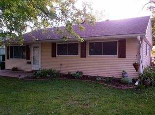 1457 Dorene Blvd, Carter Lake, IA 51510