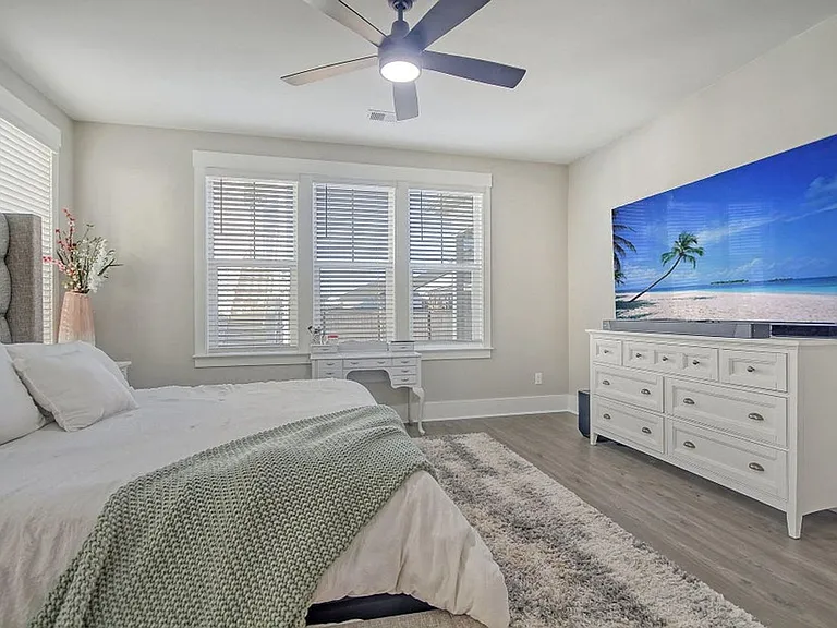 128 Sandy Bend Ln — Photo 39