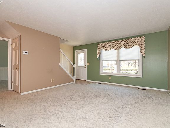 5th image of 7027 Cobblestone Ln