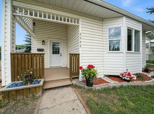 3732 47th St, Red Deer, AB T4N 1N5