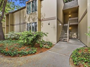 505 Cypress Point Dr UNIT 70, Mountain View, CA