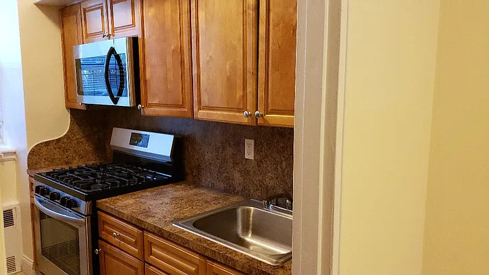 Rented by D S J Realty LLC | media 6