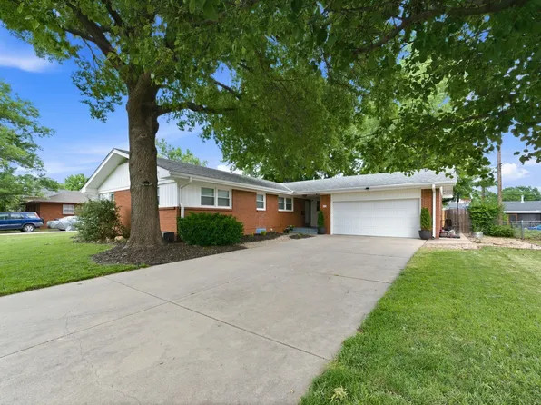 840 N Waddington Ave, Wichita, KS 67212