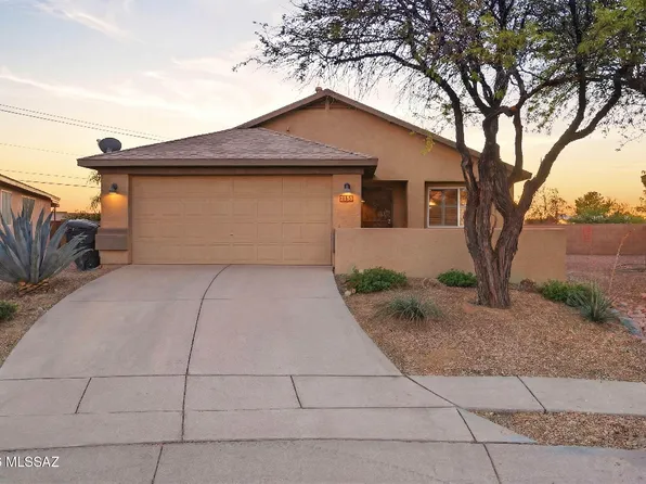 3752 S Fighting Falcon Dr, Tucson, AZ 85730