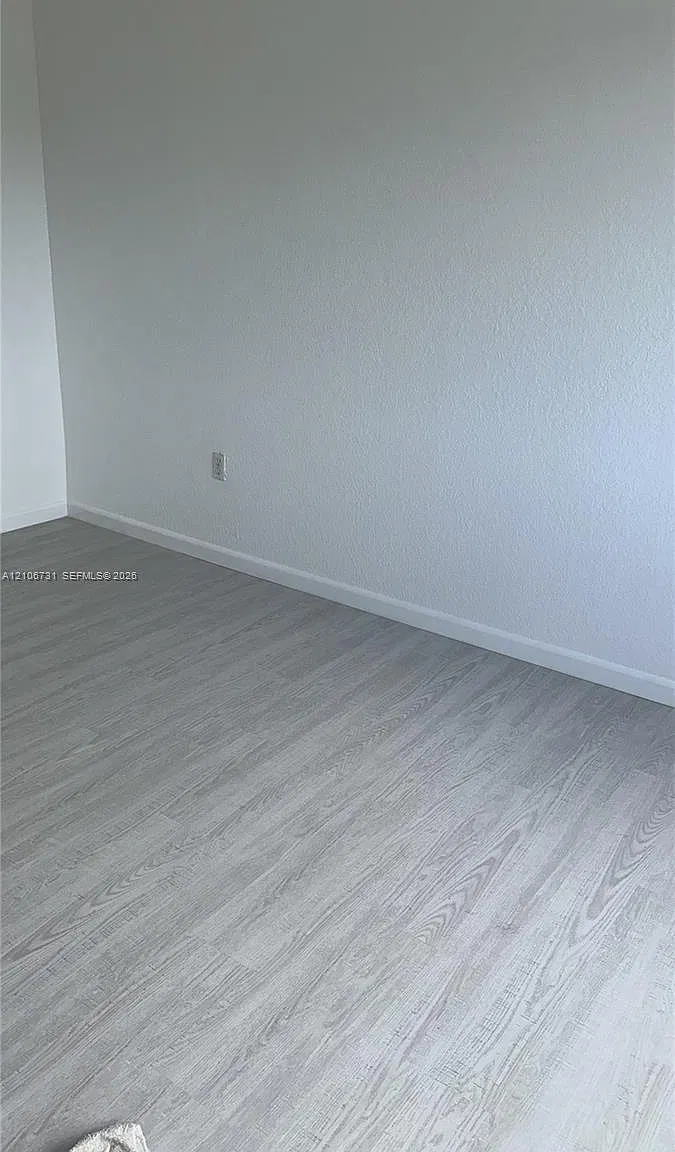 2 bed, 1.0 bath, $1,850 — Photo 2