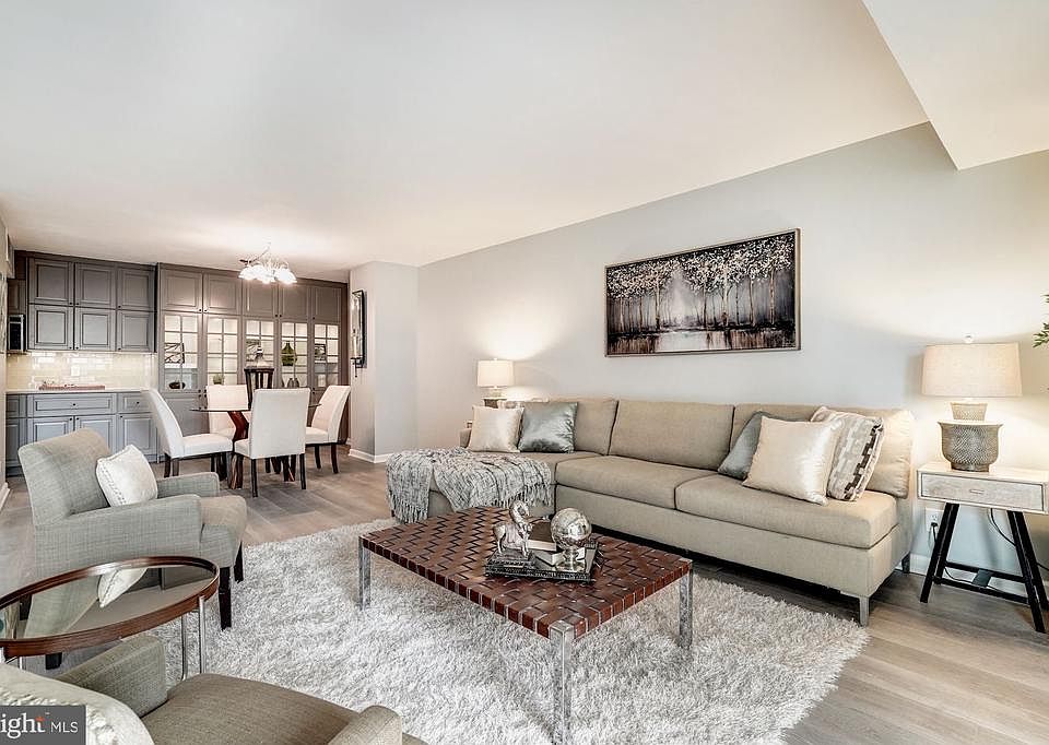 1st image of 3800 Fairfax Dr APT 701