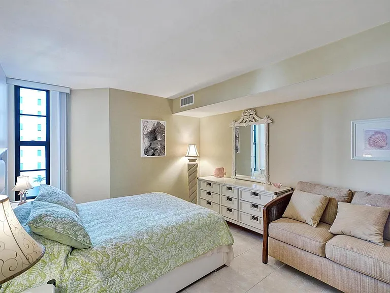 1000 S Ocean Blvd #6M — Photo 18