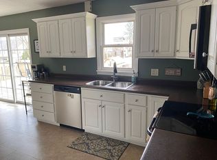 1106 N Prairie St, Pella, IA 50219