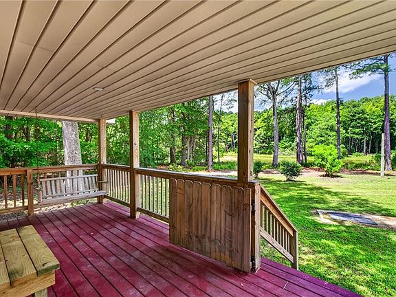 3rd image of 1143 Potato Neck Rd