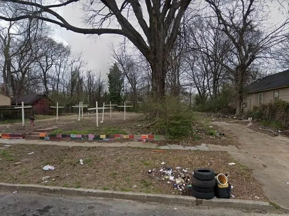 654 Regent Pl, Memphis, TN 38106