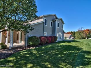 25 Waterford Rd, Clarks Summit, PA 18411