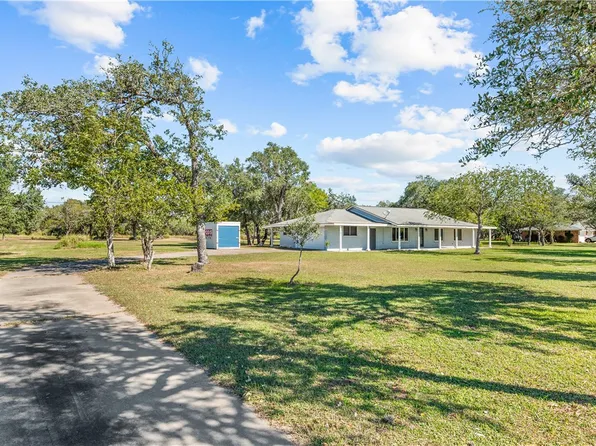104 Old Beeville Hwy, Refugio, TX 78377