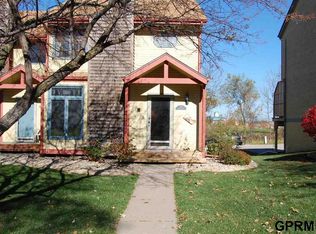 3718 Gayle Ave, Bellevue, NE 68123