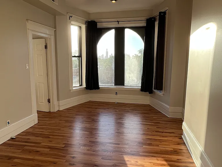 1124 S Richmond St #3 — Photo 3
