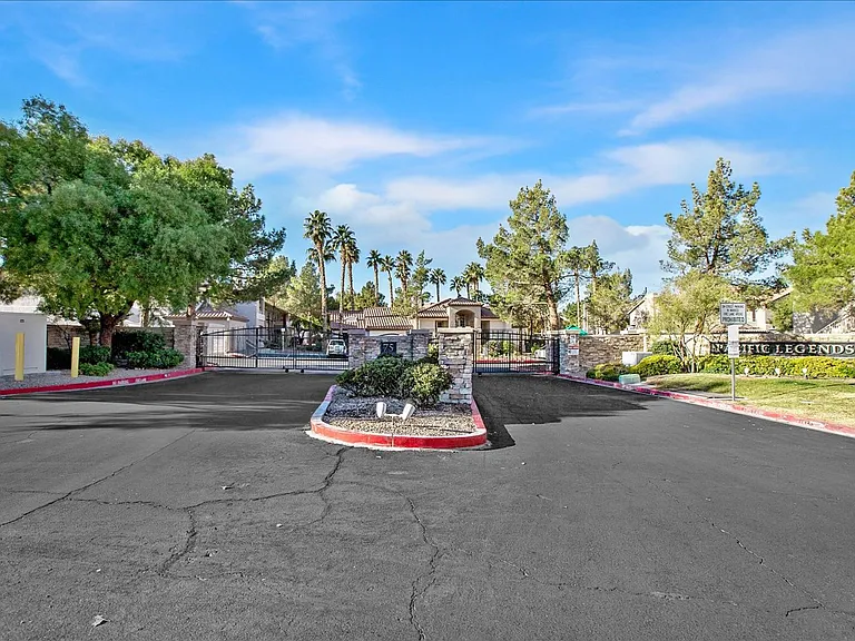 75 N Valle Verde Dr #1821 — Photo 24