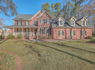 560 Barfield Dr, Summerville, SC 29485