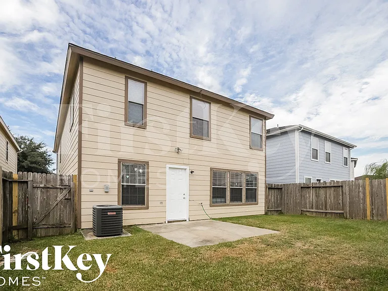 11210 Flying Geese Ln — Photo 13