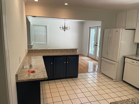 5th image of 5228 Pimlico Dr