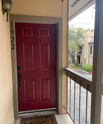 2nd image of 11839 Parliament St APT 1922