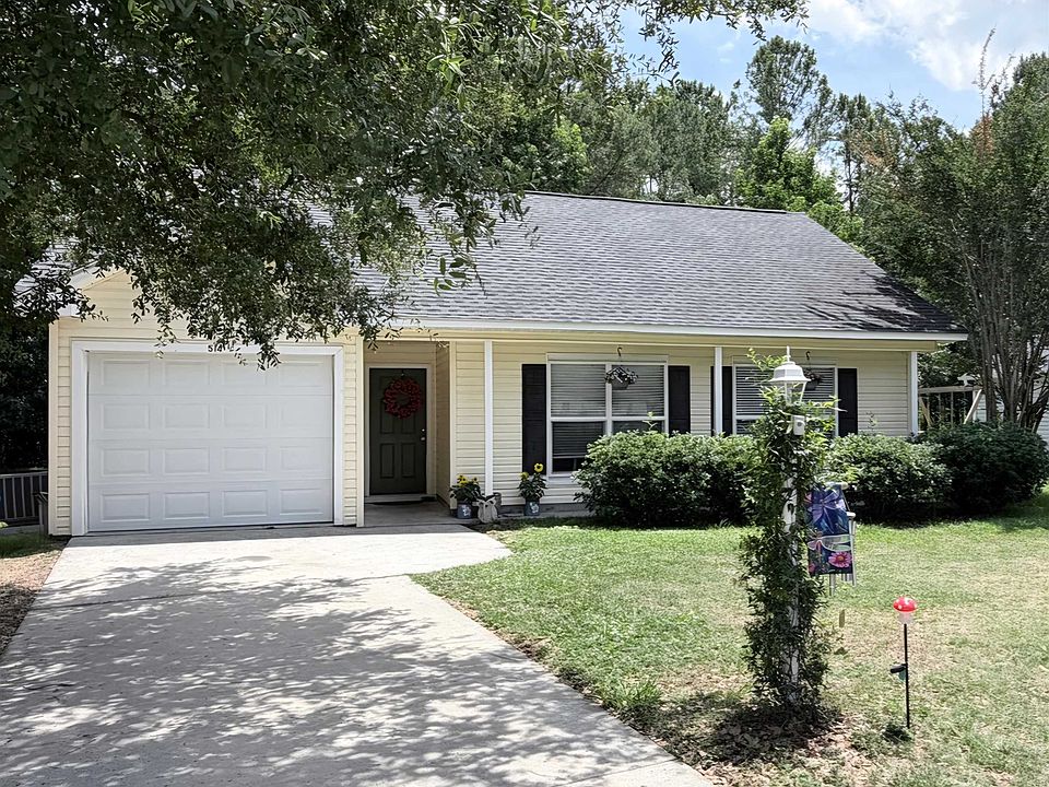 1st image of 514 Cordgrass Ln.