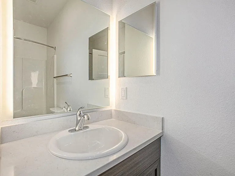 Meadowbrooke Apartment Homes — Photo 187