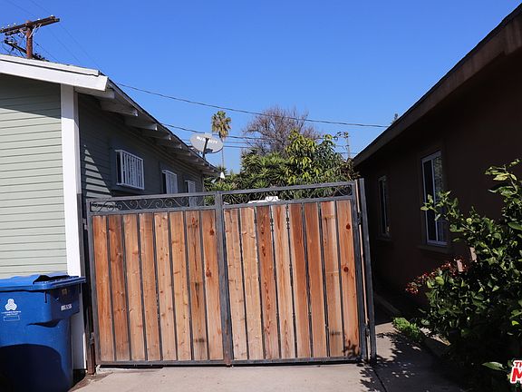 4th image of 3115 Hyde Park Blvd