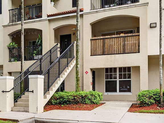 2nd image of 5880 W Sample Road #206