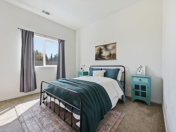 4th image of 112 Shadow Wood Pl