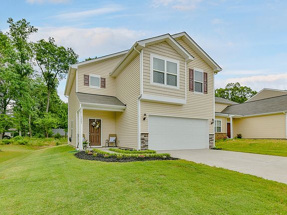2nd image of 9205 Magnolia Lily Avenue
