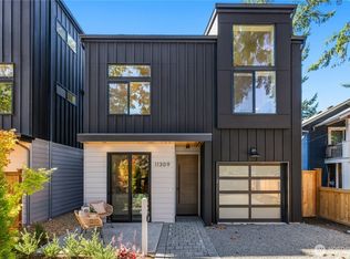 11309 Goodwin Way NE, Seattle, WA 98125