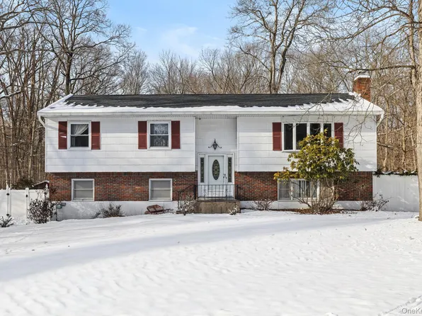 38 Haller Crescent, Spring Valley, NY 10977