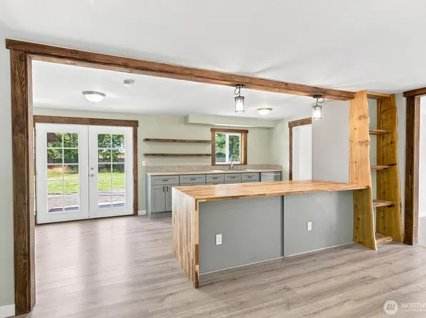 428 Cannon Road, Packwood, WA 98361