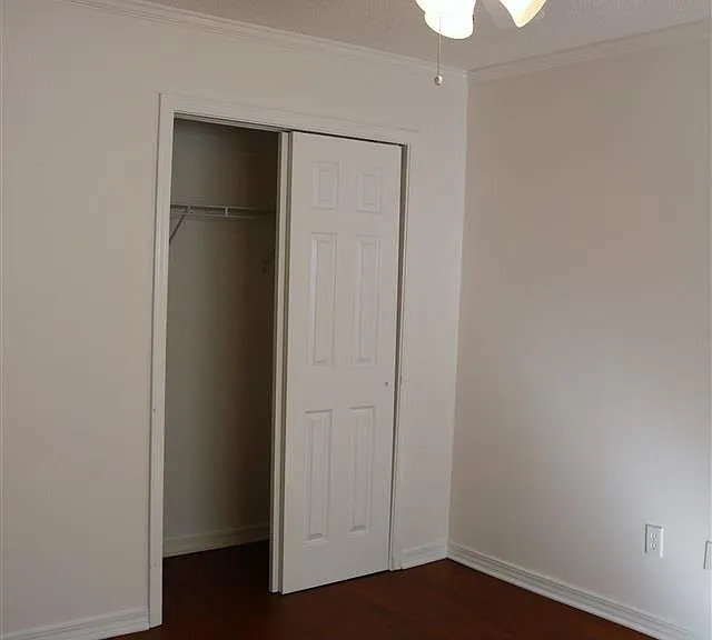 5726 Fair Oak Ln — Photo 14