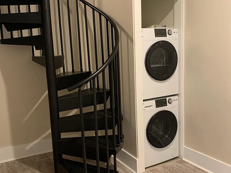 2nd floor laundry
