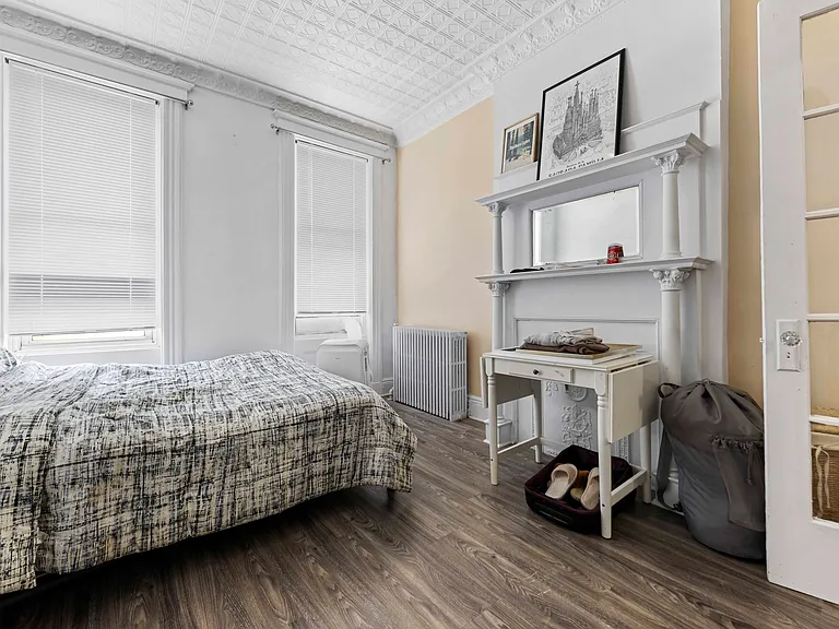 682 Seneca Ave #3L — Photo 11