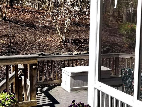 4th image of 3227 Homewood Rd