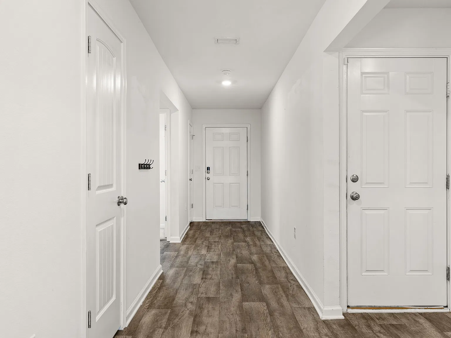 7108 Penn Way - 1 — Photo 4