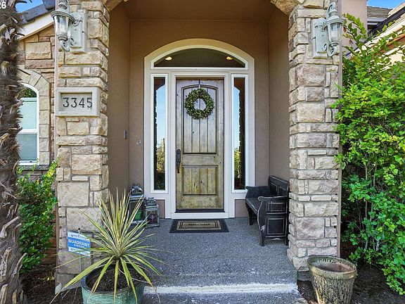 4th image of 3345 NW 14th Ave