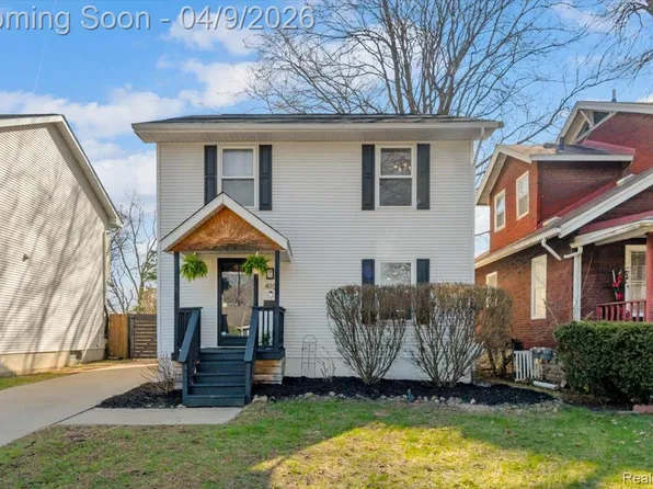 410 Stratford Rd, Ferndale, MI 48220