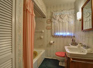 3180 Jaycox Rd, Avon, OH 44011