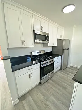 1617 Arlington Ave #1 — Photo 5