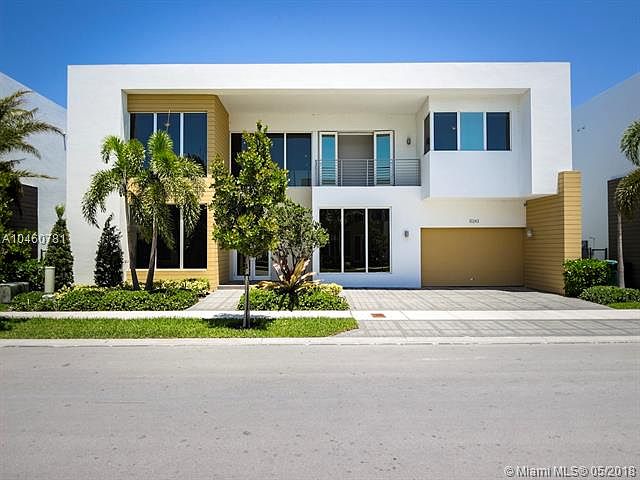 1st image of 10243 NW 74th Ter