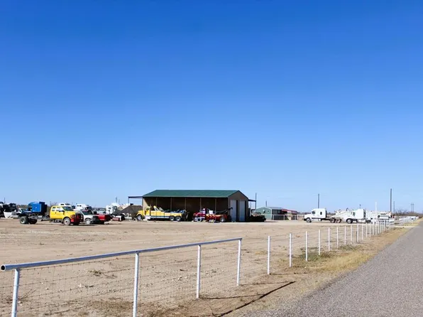 4795 N Gonzalez Rd, Fort Stockton, TX 79735