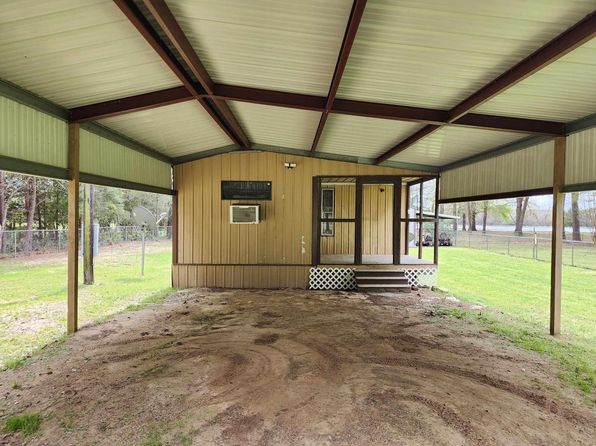 310 SE County Road 3405, Joaquin, TX 75954